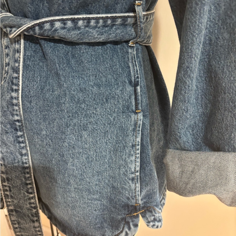 Gap jeans jacket oversized 100% cotton womens size M - Picture 3 of 8